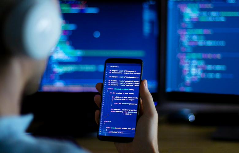 Desenvolvimento de aplicativo interno ou terceirizado: qual é o melhor?